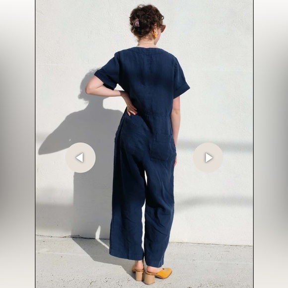 NWT navy linen button up jumpsuit - Picture 8 of 10